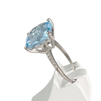 Bague d'occasion or 375 blanc topaze diamants