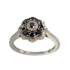 Bague d'occasion or 750 blanc fleur diamants diamants noirs - vue V1