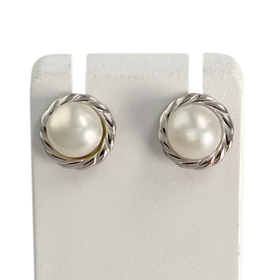 Boucles d'oreilles d'occasion or 375 blanc perles de culture - vue 1