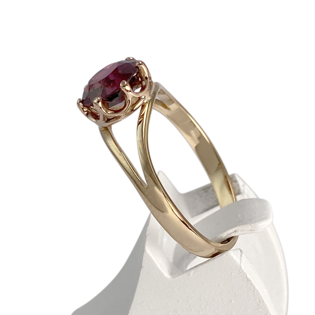 Bague d'occasion or 750 rose grenat - vue 2