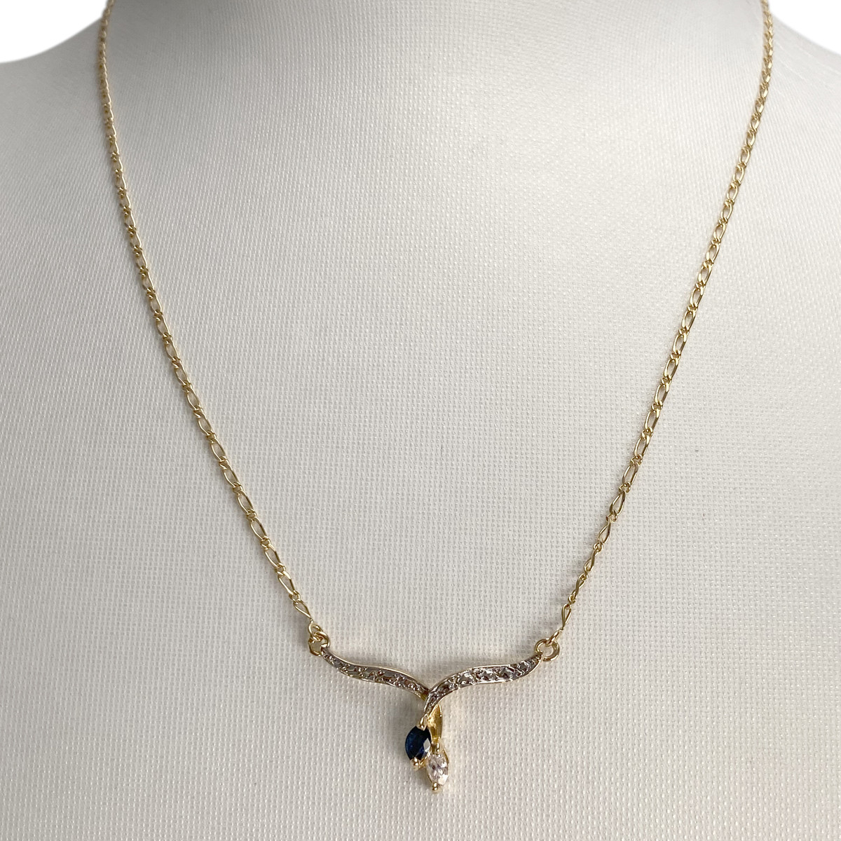 Collier d'occasion or 750 jaune maille cheval et alternée saphir zirconia - vue 2