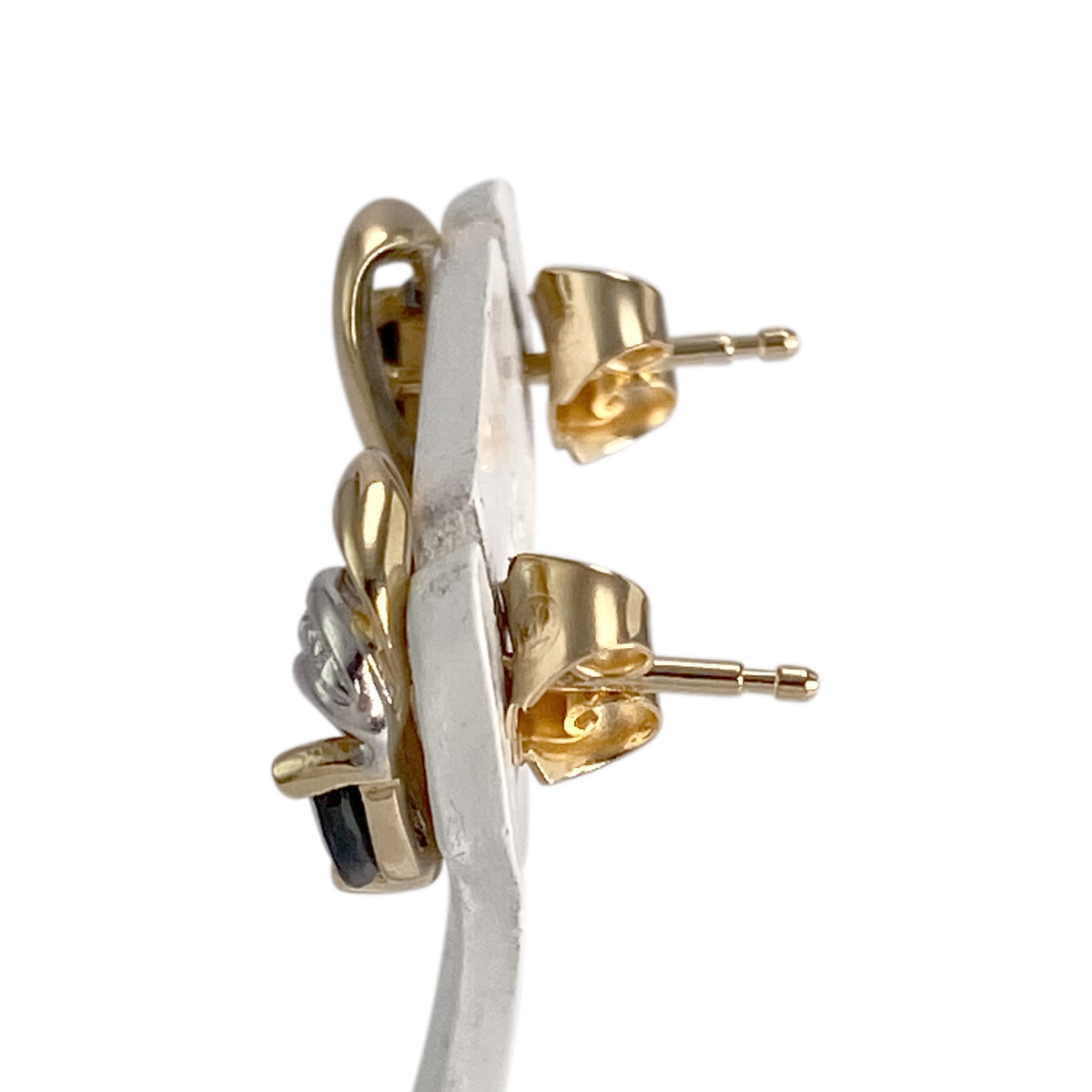 Boucles d'oreilles d'occasion 2 ors 750 saphir diamant - vue 2