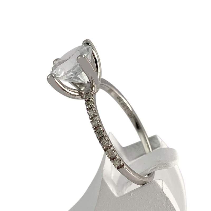 Bague d'occasion or 750 blanc topaze diamants - vue 2