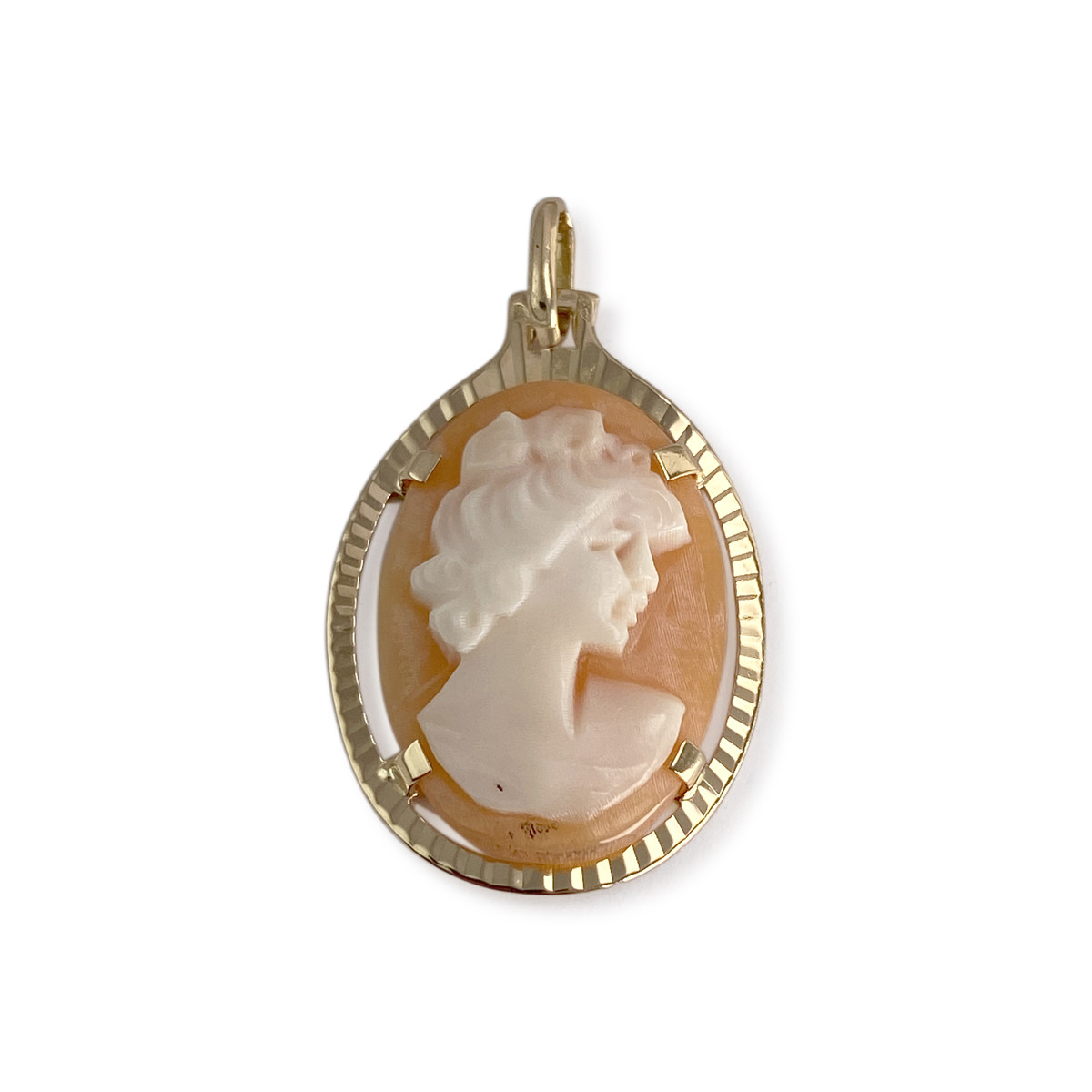 Tweedehands gouden hanger 750 geel camee