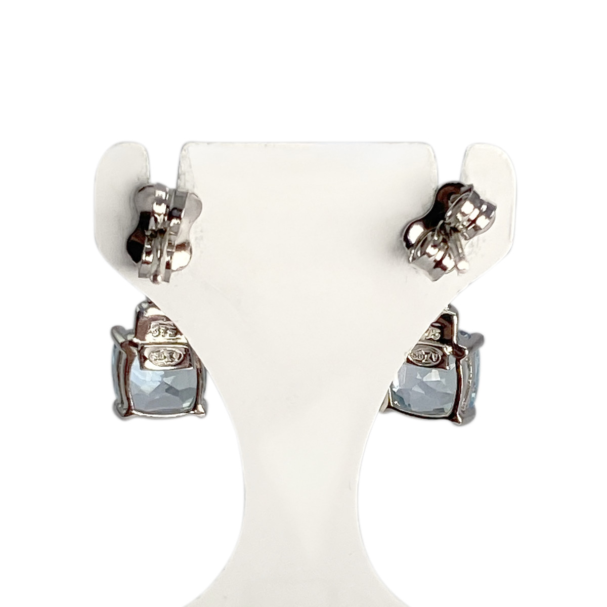 Boucles d'oreilles d'occasion or 375 blanc diamants topazes sky blue traitées - vue 3