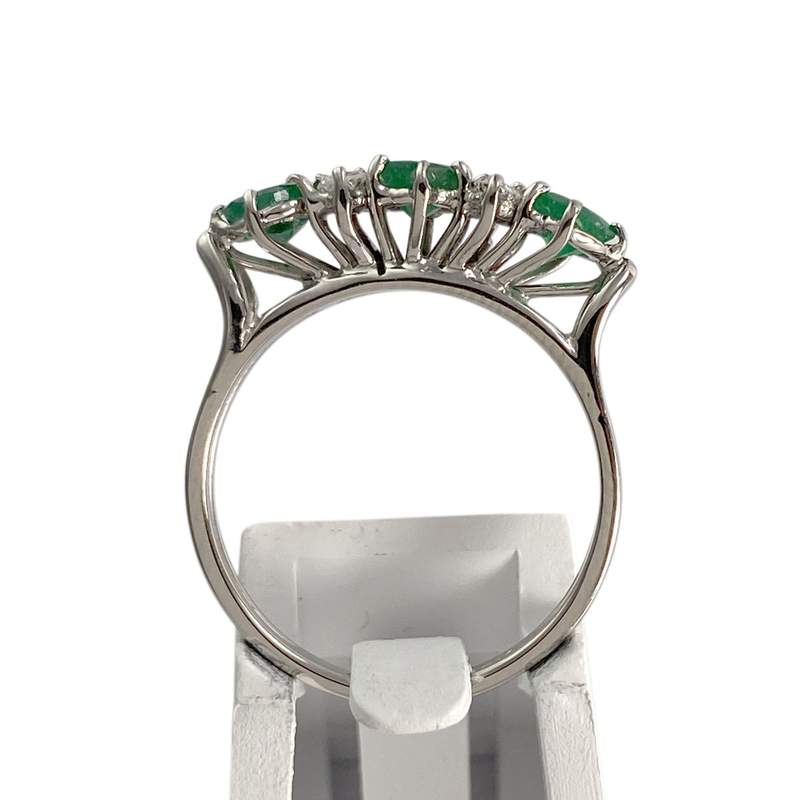 Bague d'occasion or 750 blanc diamants émeraudes - vue 3