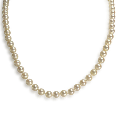 Second-hand necklace 750 yellow gold cultured pearl