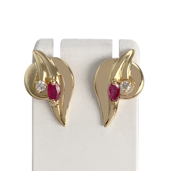 Boucles d'oreilles d'occasion or 750 jaune diamant rubis