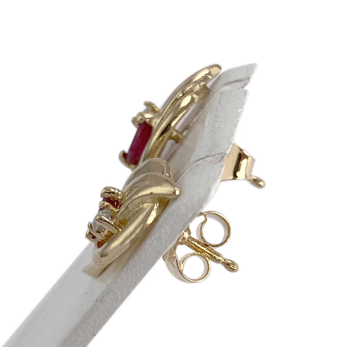 Boucles d'oreilles d'occasion or 750 jaune diamant rubis - vue 2