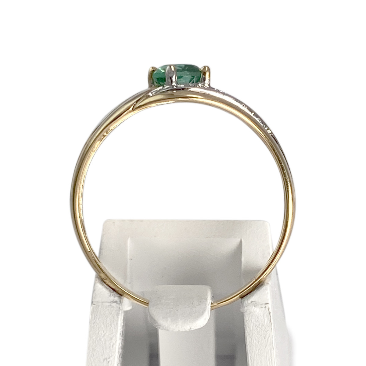 Bague d'occasion  or 2 tons 750 émeraude diamant - vue 3