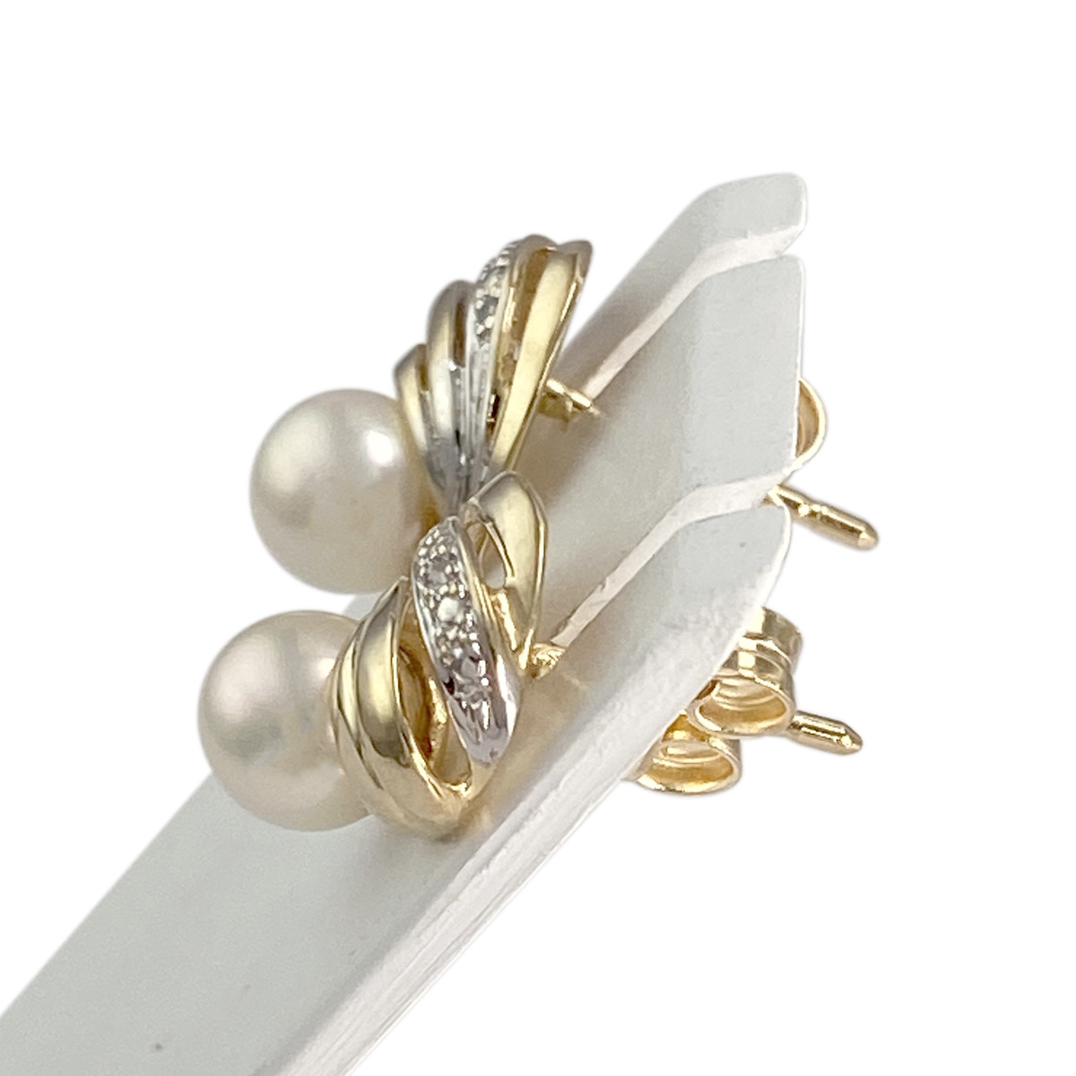 Boucles d'oreilles d'occasion  or 750 2 tons perles de culture et diamants - vue 2