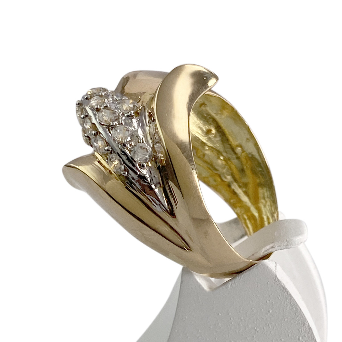 Bague d'occasion  or 750 2 tons zirconias - vue 2