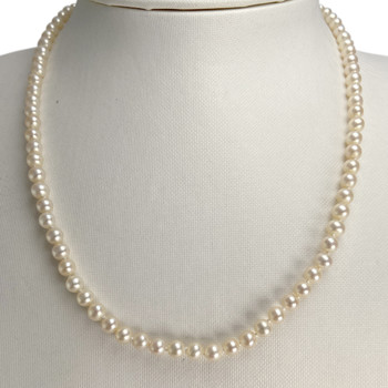 Collier d'occasion or 750 jaune perles de culture