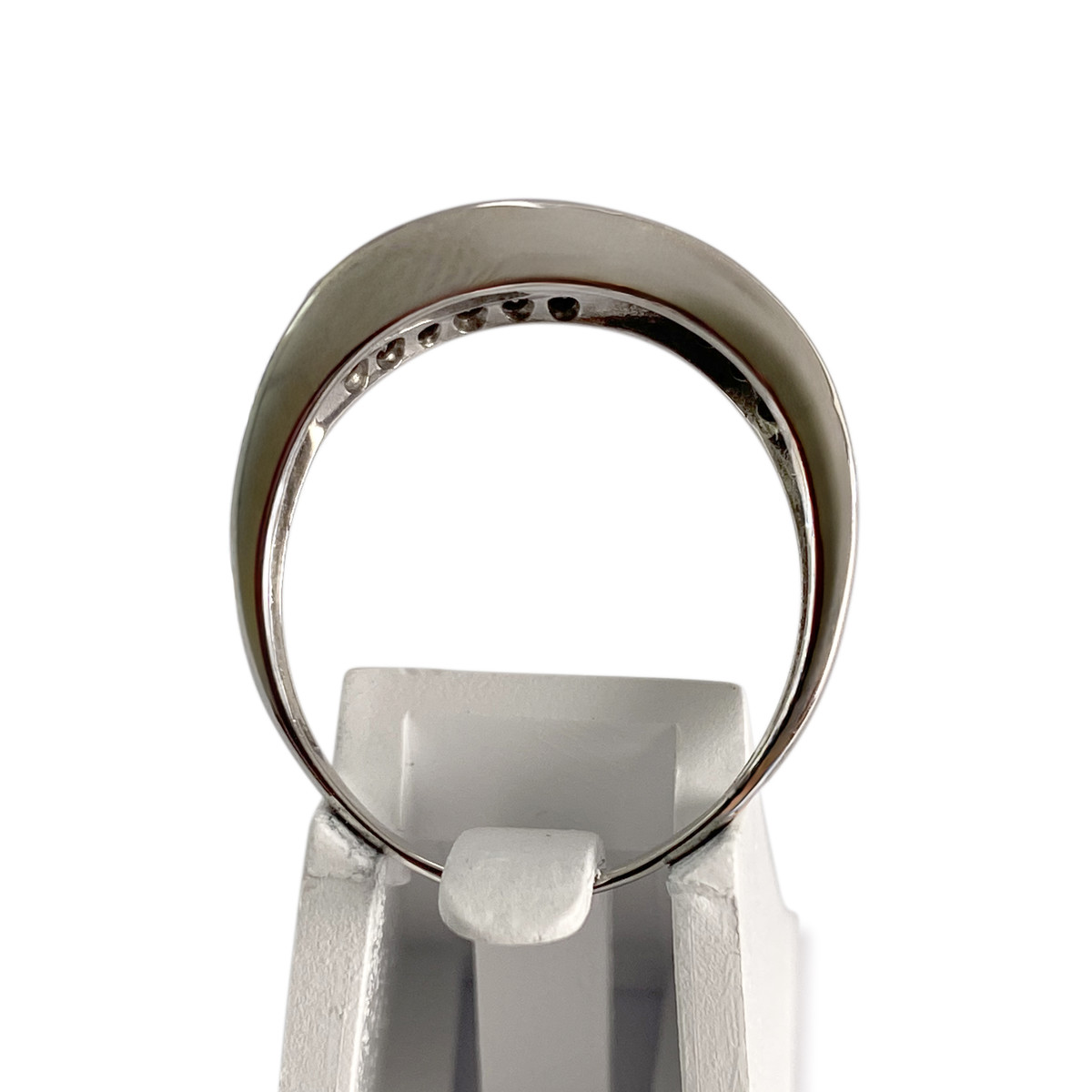Bague d'occasion or 750 blanc diamants saphirs - vue 3