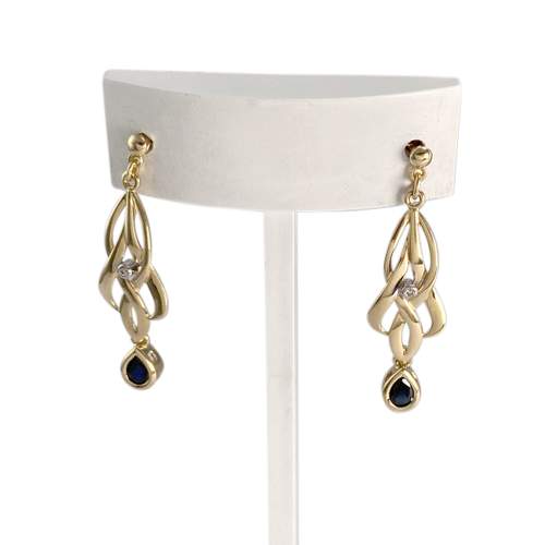 Boucles d'oreilles d'occasion or 750 jaune diamant saphir