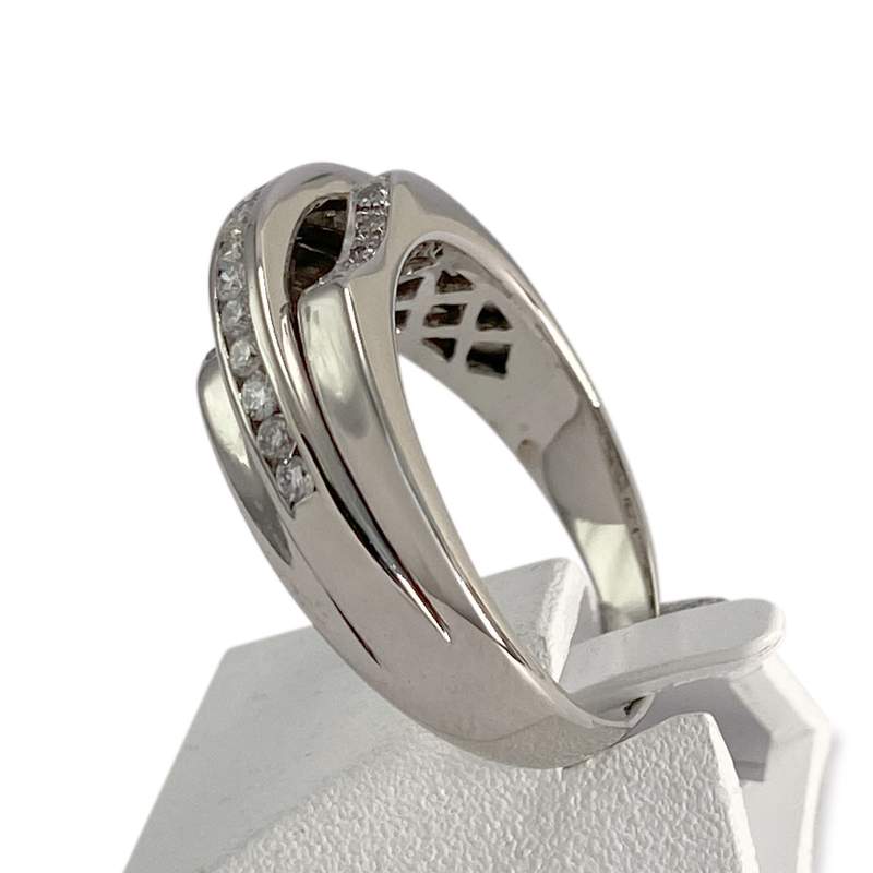 Bague d'occasion or 750 blanc diamants - vue 2