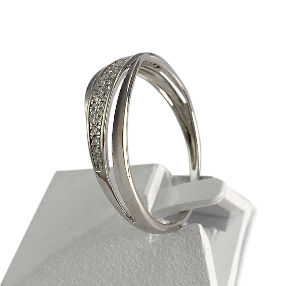 Bague d'occasion or 375 blanc diamants - vue 2