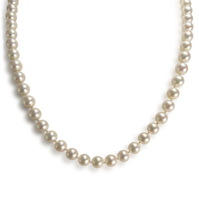 Collier d'occasion or 750 jaune perle de culture du japon