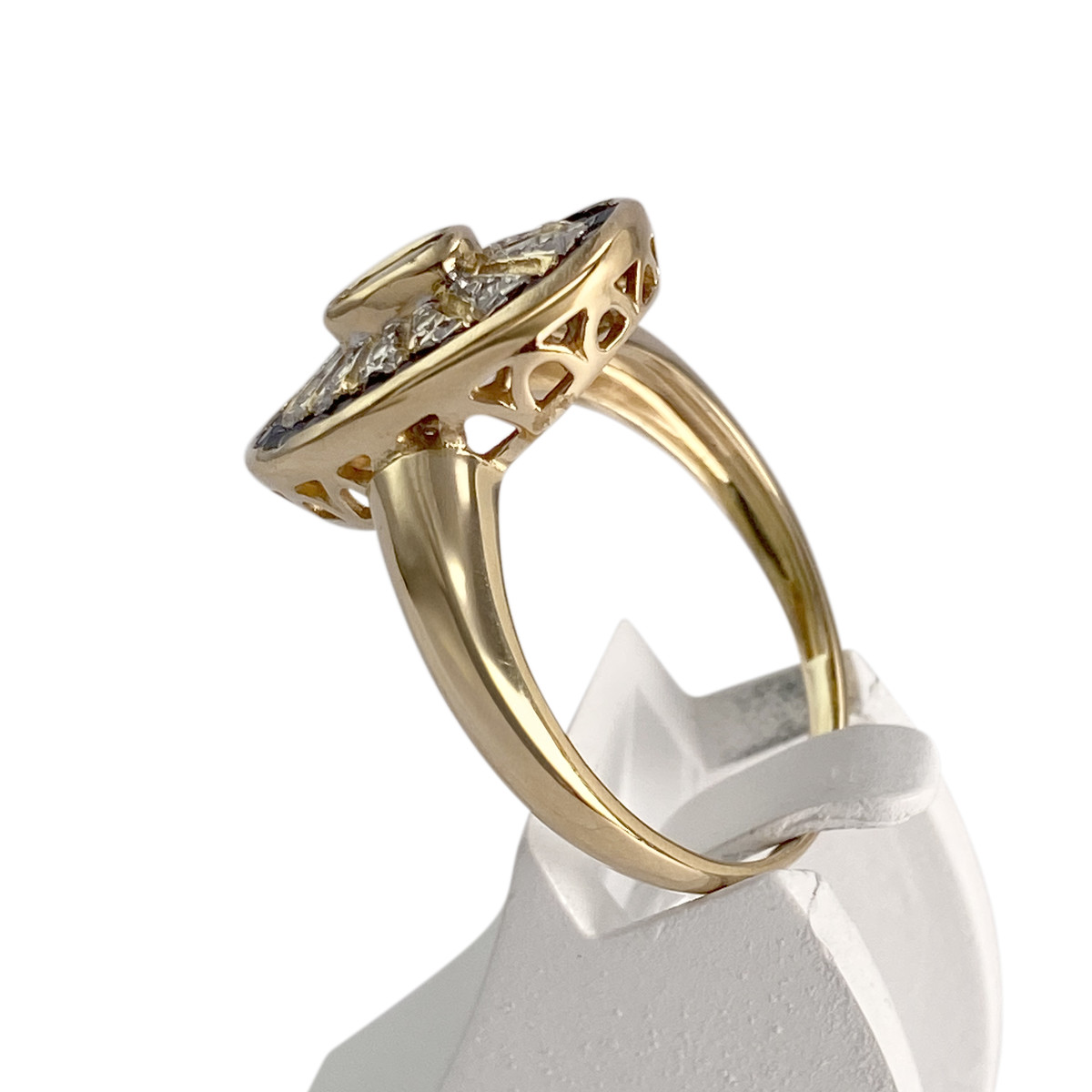 Bague d'occasion or 750 jaune saphir diamant - vue 2