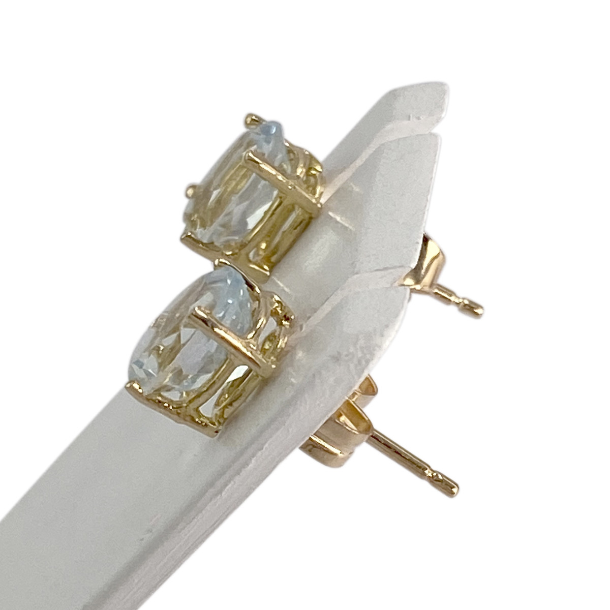 Boucles d'oreilles d'occasion or 750 jaune aigue marine - vue 2