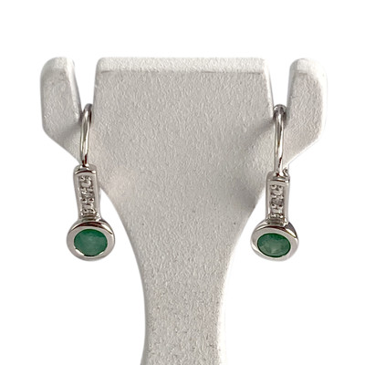 Boucles d'oreilles occasion or 375 blanc émeraudes diamants