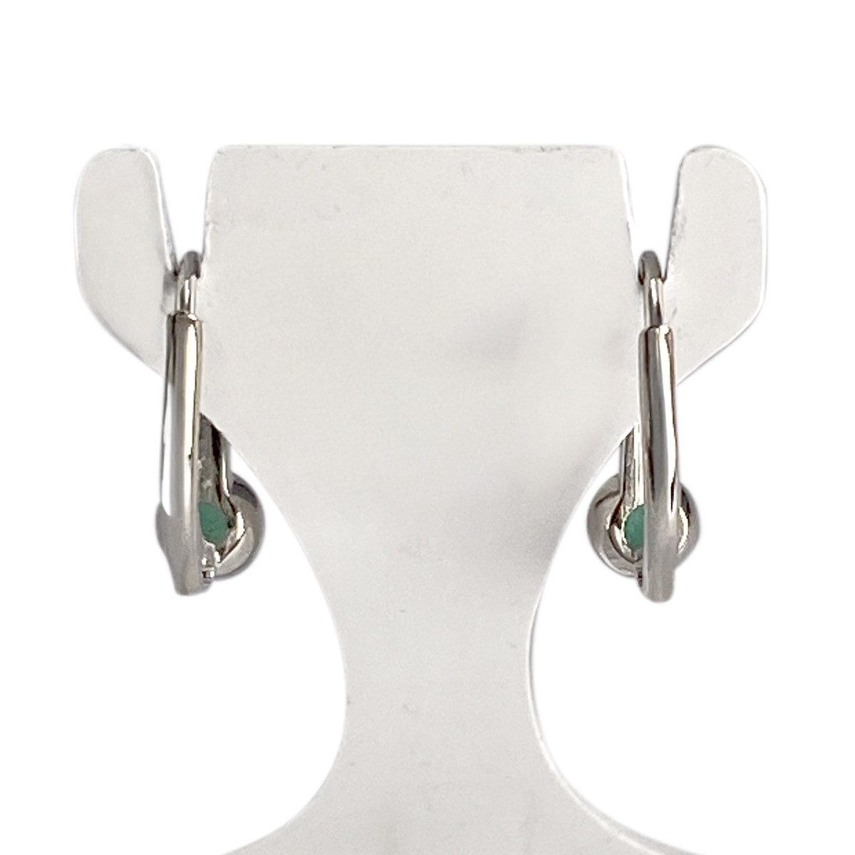 Boucles d'oreilles occasion or 375 blanc émeraudes diamants - vue 3