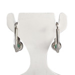 Boucles d'oreilles occasion or 375 blanc émeraudes diamants - vue 3