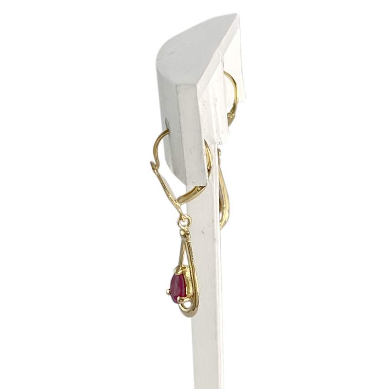 Boucles d'oreilles d'occasion or 585 jaune rubis - vue 2