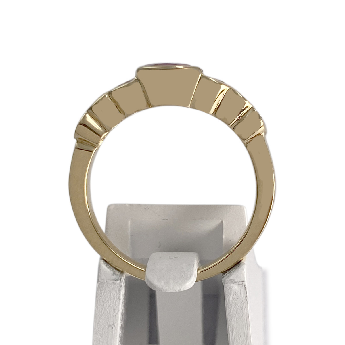 Bague d'occasion or 750 jaune rubis diamants - vue 3
