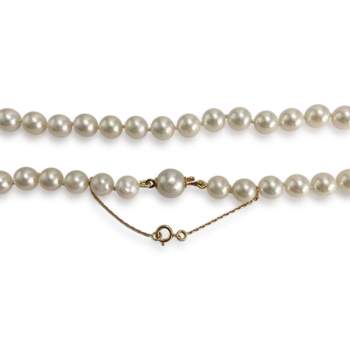 Collier d'occasion or 750 jaune perle de culture du japon 50cm