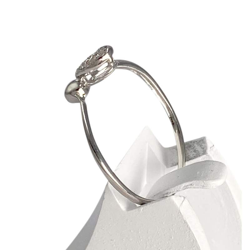 Bague d'occasion or 375 blanc coeur diamants - vue 2