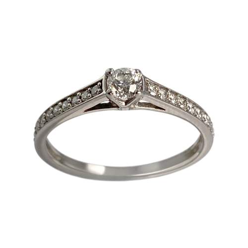 Bague d'occasion or 750 blanc diamants