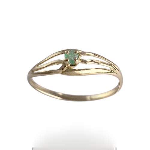 Tweedehands ring van 750 geelgoud met smaragd