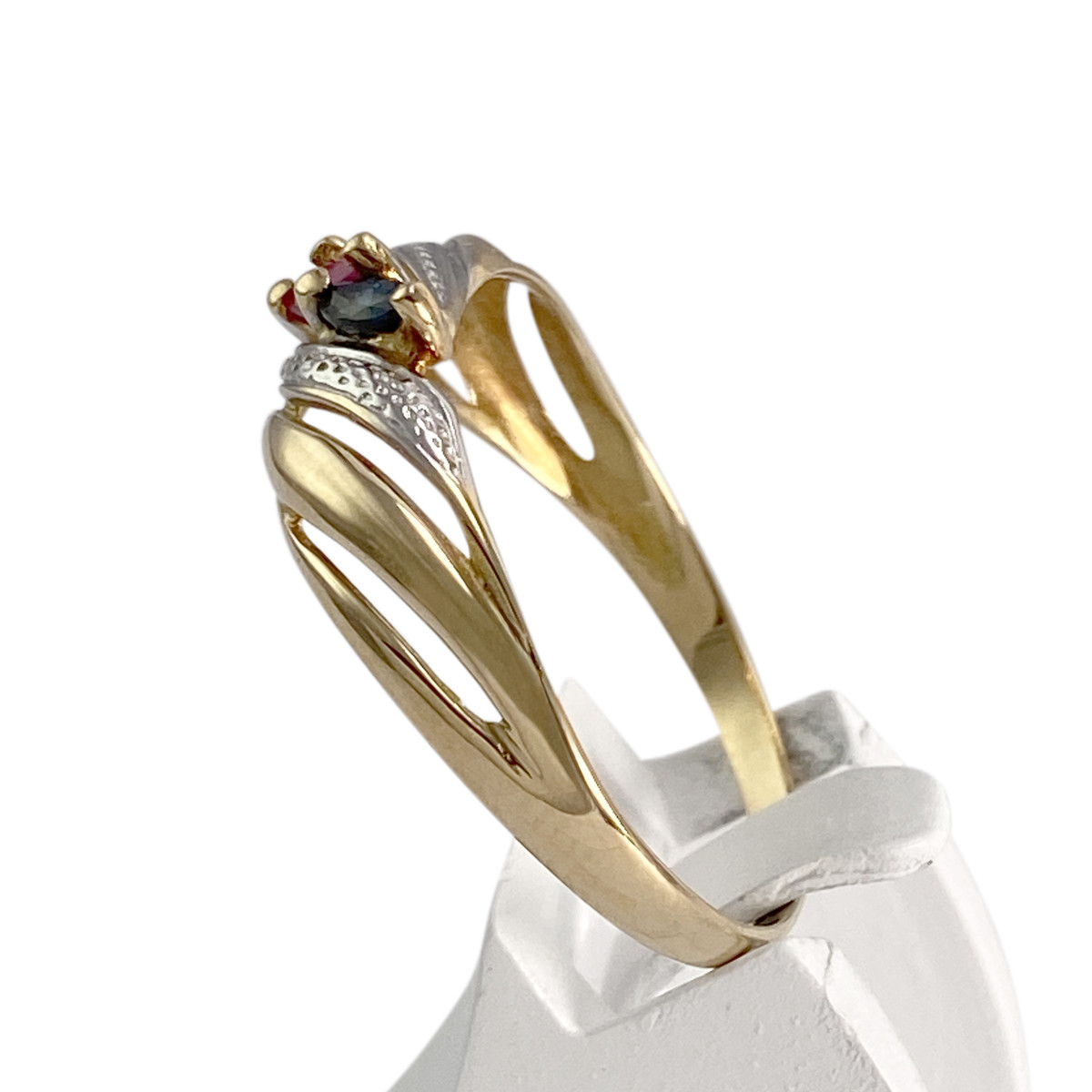 Bague d'occasion or 750 2 tons rubis saphir émeraude - vue 2