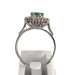 Bague d'occasion or 750 blanc émeraude diamants - vue 3