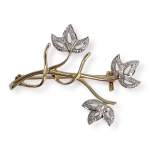 Broche d'occasion 2 ors 750 fleurs diamants - vue 1