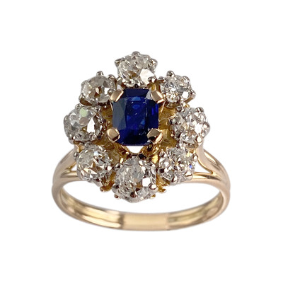 Tweedehands ring van 750 goud met diamanten en saffier