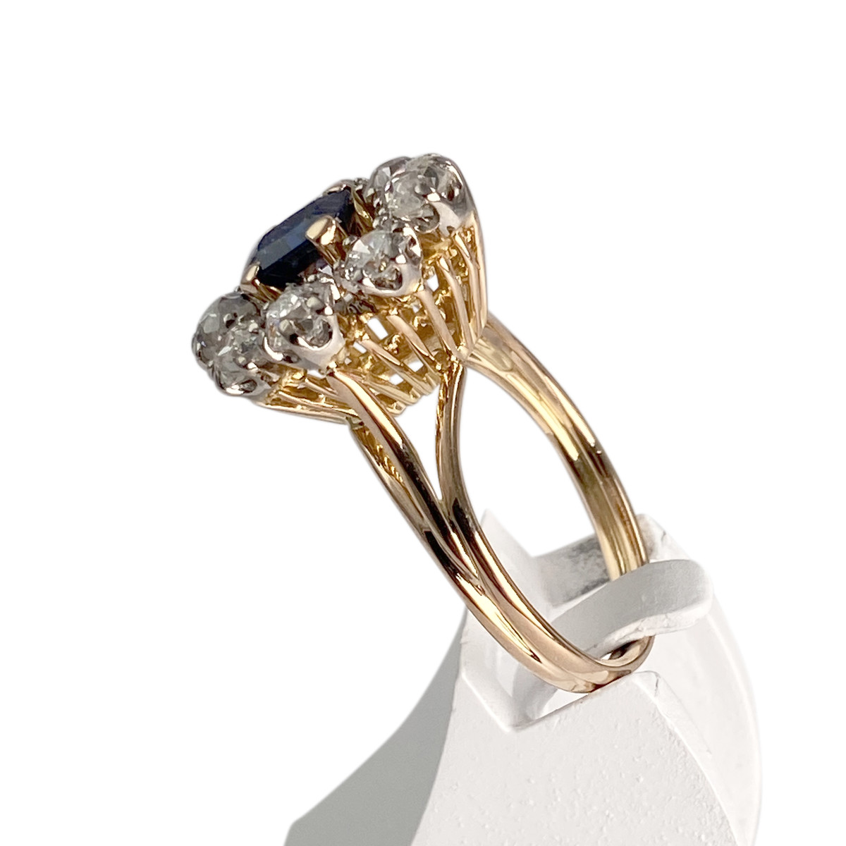 Bague d'occasion 2 ors 750 diamants saphir - vue 2