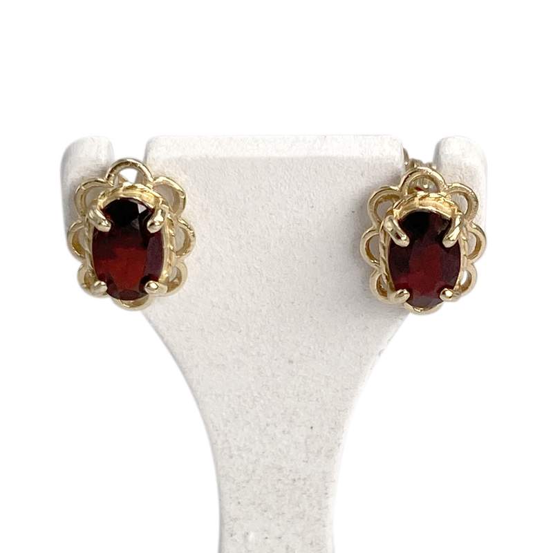Boucles d'oreilles d'occasion or 375 jaune motif fleurs grenats - vue 1