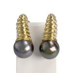 Boucles d'oreilles d'occasion or 750 jaune perle de tahiti - vue 1