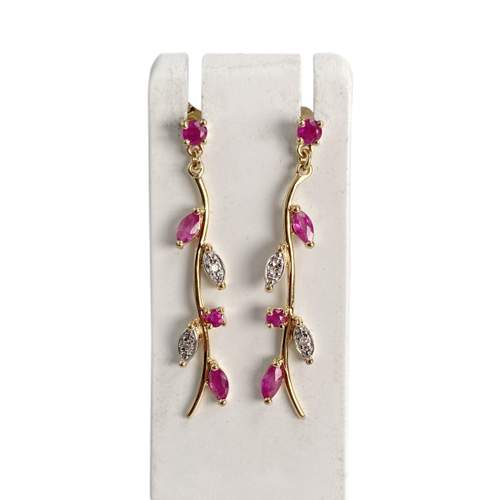 Boucles d'oreilles d'occasion or 750 2 tons diamant rubis rubis
