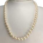 Collier d'occasion or 750 jaune perle de culture d'Akoya - vue 2