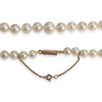 Tweedehands ketting van 750 geelgoud met Akoya-kweekparels