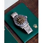 Montre d'occasion ROLEX Sea-Dweller 1665 Double Red Mk2 'Tropical' - Thin case mixte mouvement automatique certifié (cosc) bracelet acier - vue D2