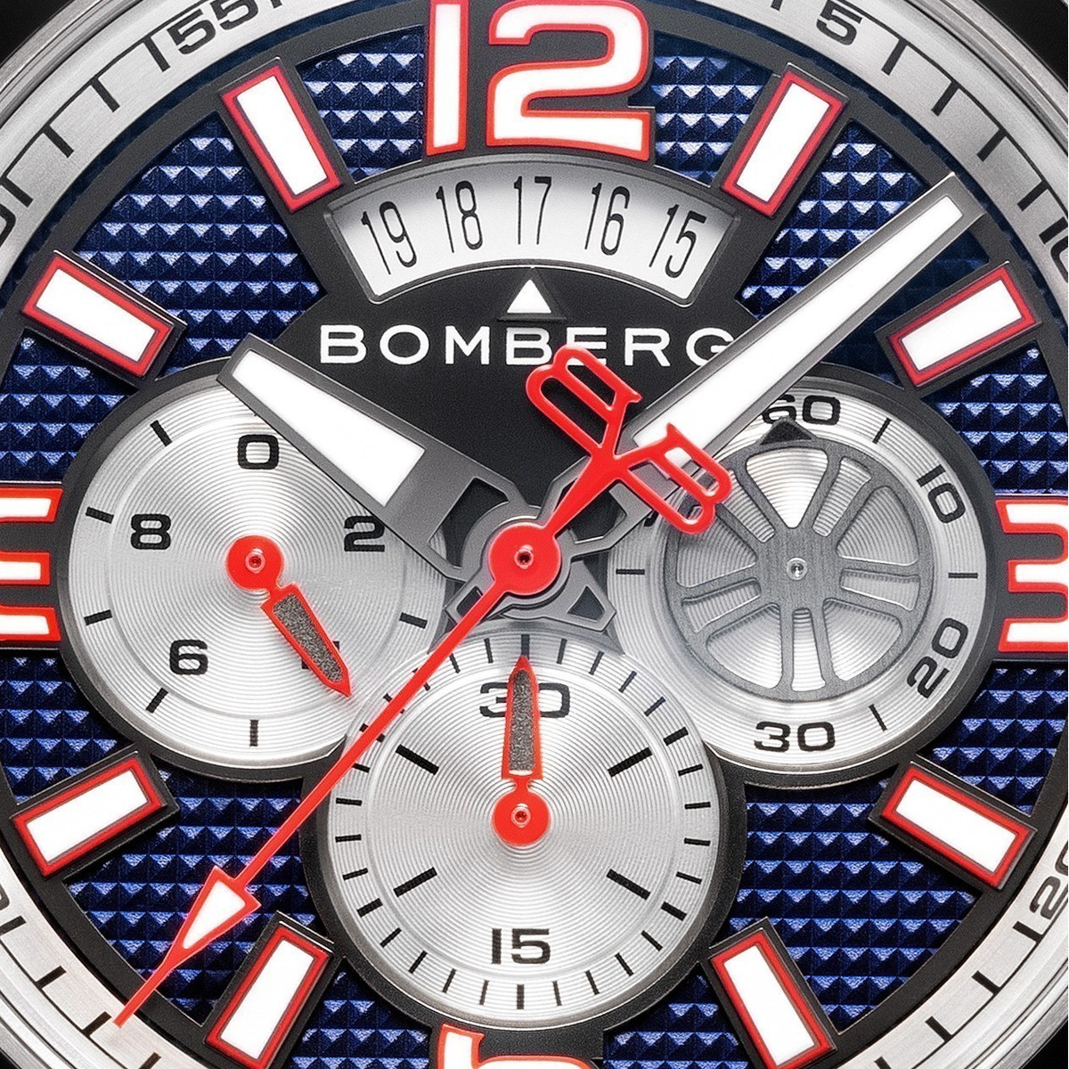 Montre d'occasion BOMBERG Bolt-68 Heritage Blue and Red homme quartz bracelet caoutchouc - vue D1
