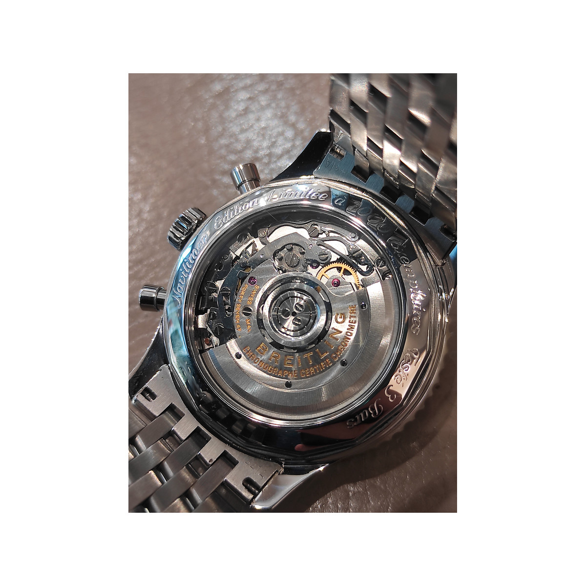 Montre d'occasion BREITLING Navitimer B01 homme mouvement automatique certifié (cosc) bracelet acier - vue 3