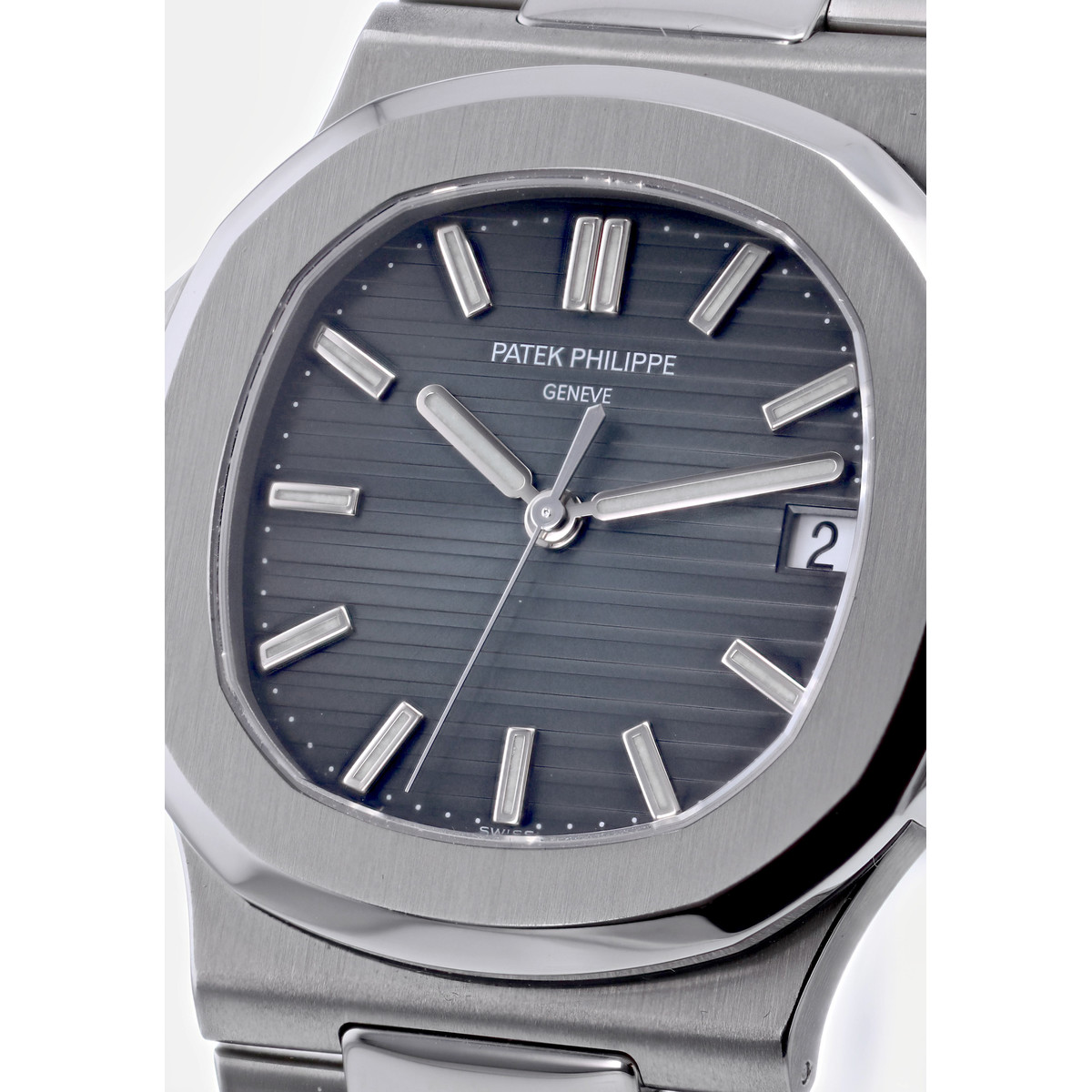 Montre d'occasion PATEK PHILIPPE Nautilus 5711 / 1A homme automatique bracelet acier - vue D3