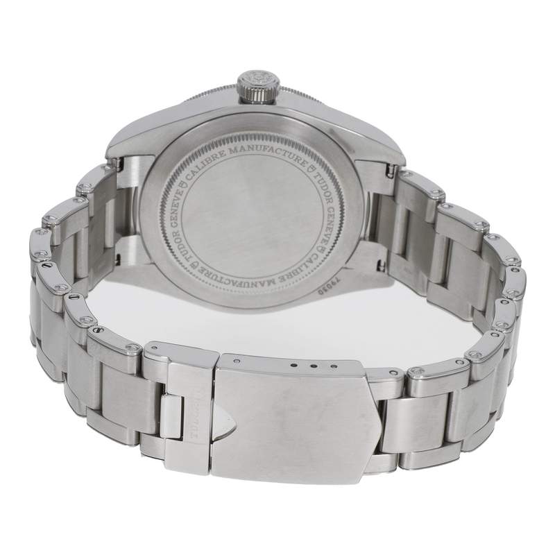 Montre d'occasion TUDOR Black Bay 58 homme mouvement automatique certifié (cosc) bracelet acier - vue 3