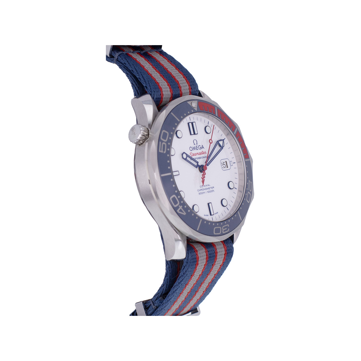 Montre d'occasion OMEGA Seamaster 300 Diver '007' Commander's Watch homme automatique bracelet nato - vue 2