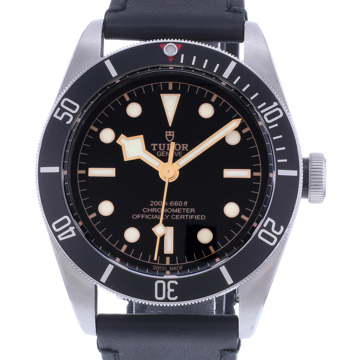 Montre d'occasion TUDOR Black Bay homme mouvement automatique certifié (cosc) bracelet cuir cresus - vue D1